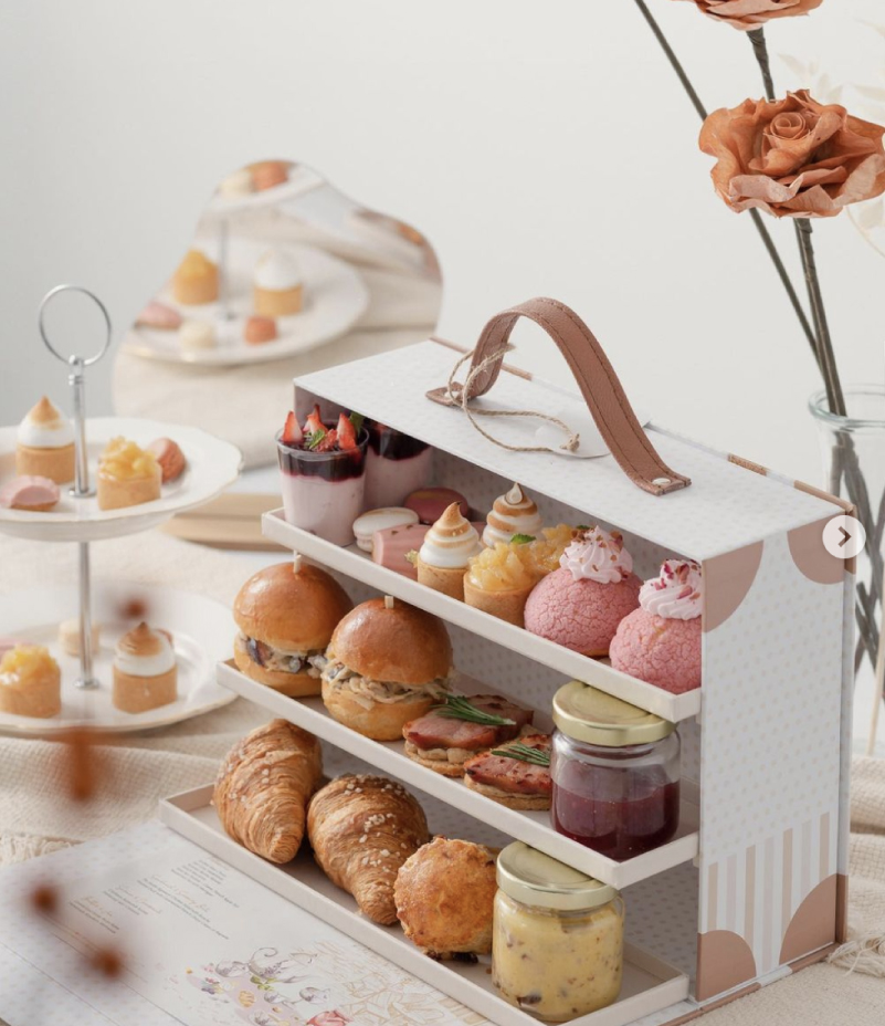The Afternoon Tea Box - PlanBe Design